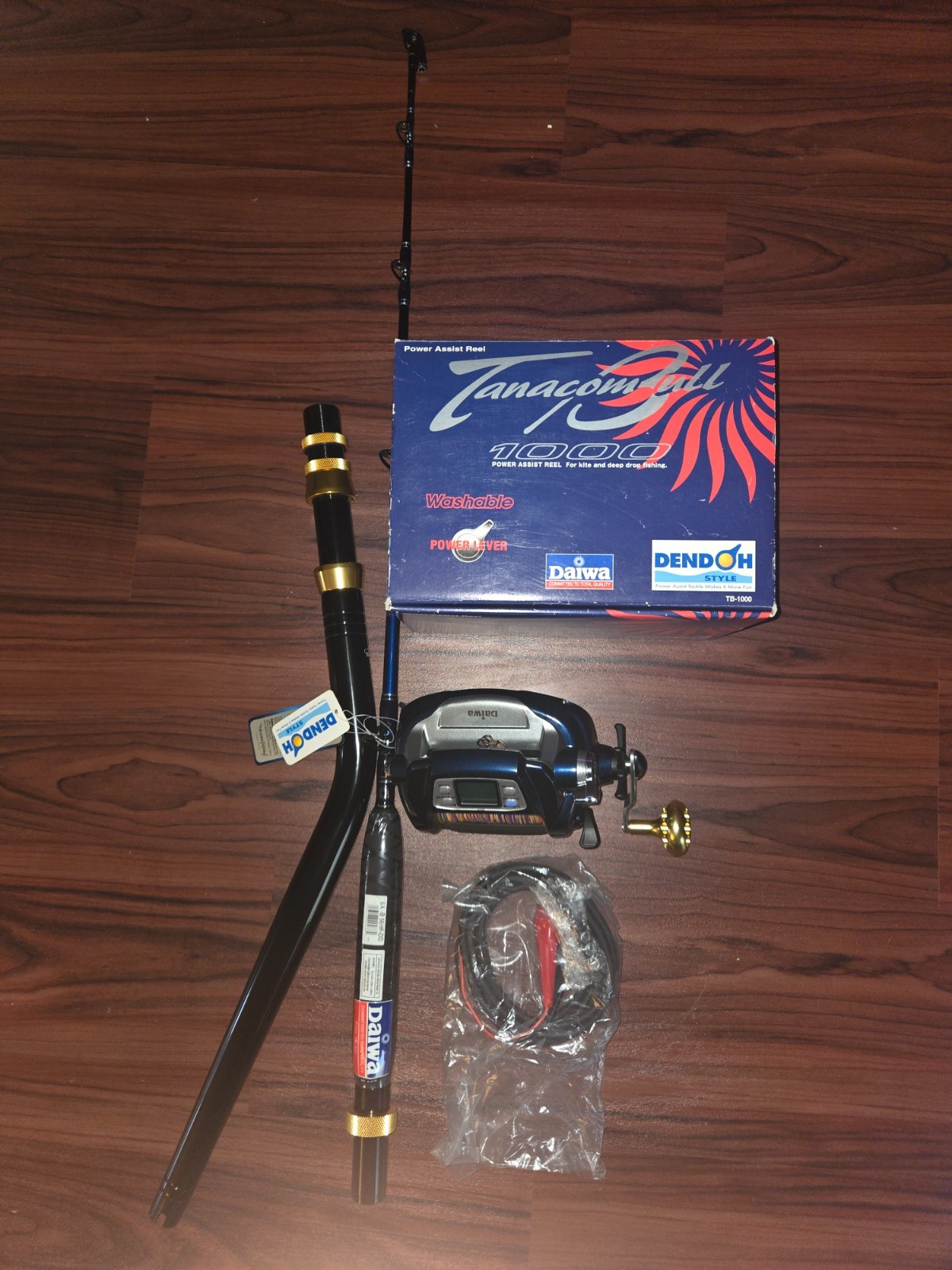 Daiwa tanacom bull 1000 on Daiwa Saltiga Deep Drop Rod- SA-B56HF-DD