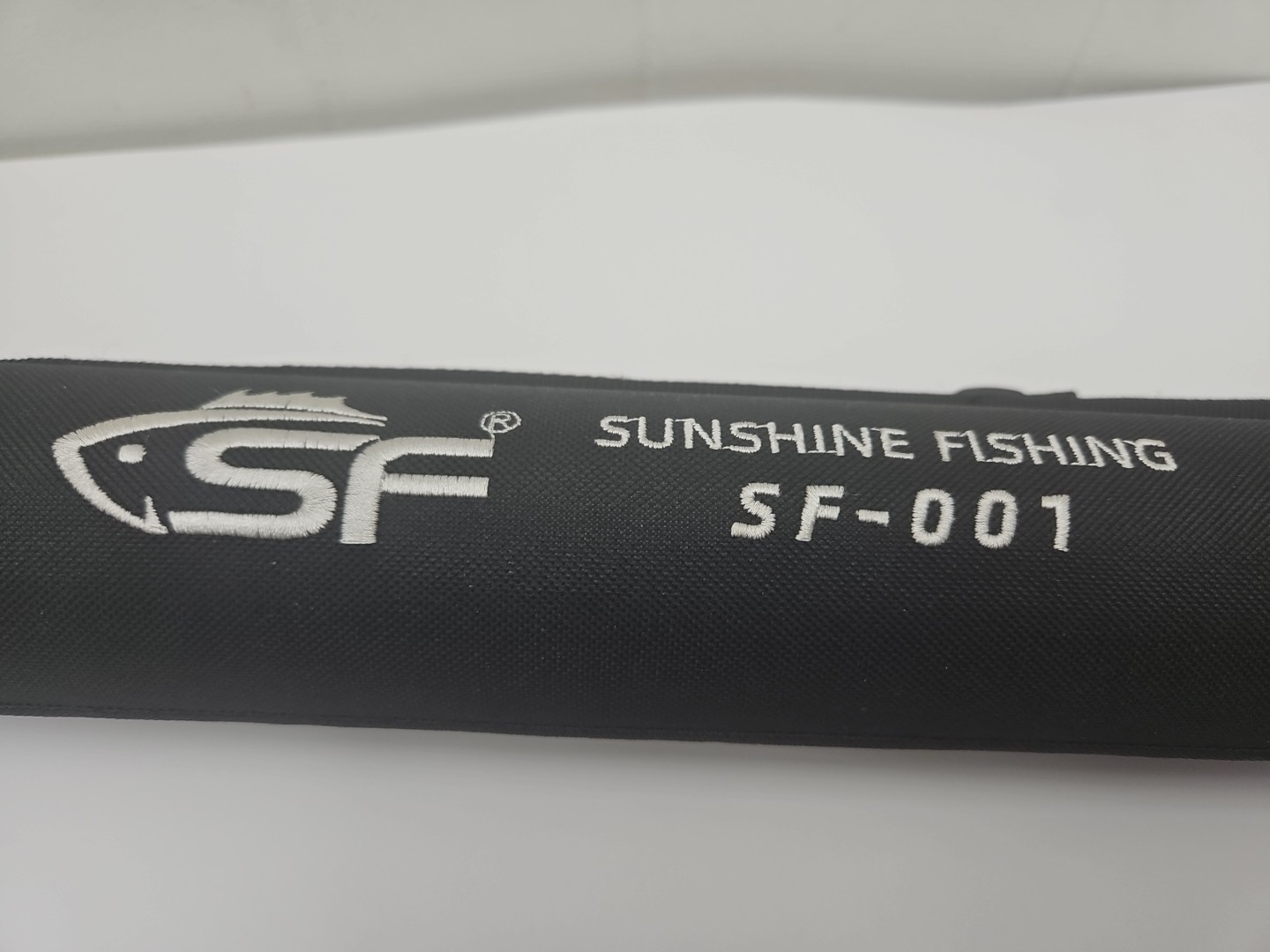 SF SF-001 Fly Fishing Rod 9 Feet 4 piece with Carrying Case 5/6 wt