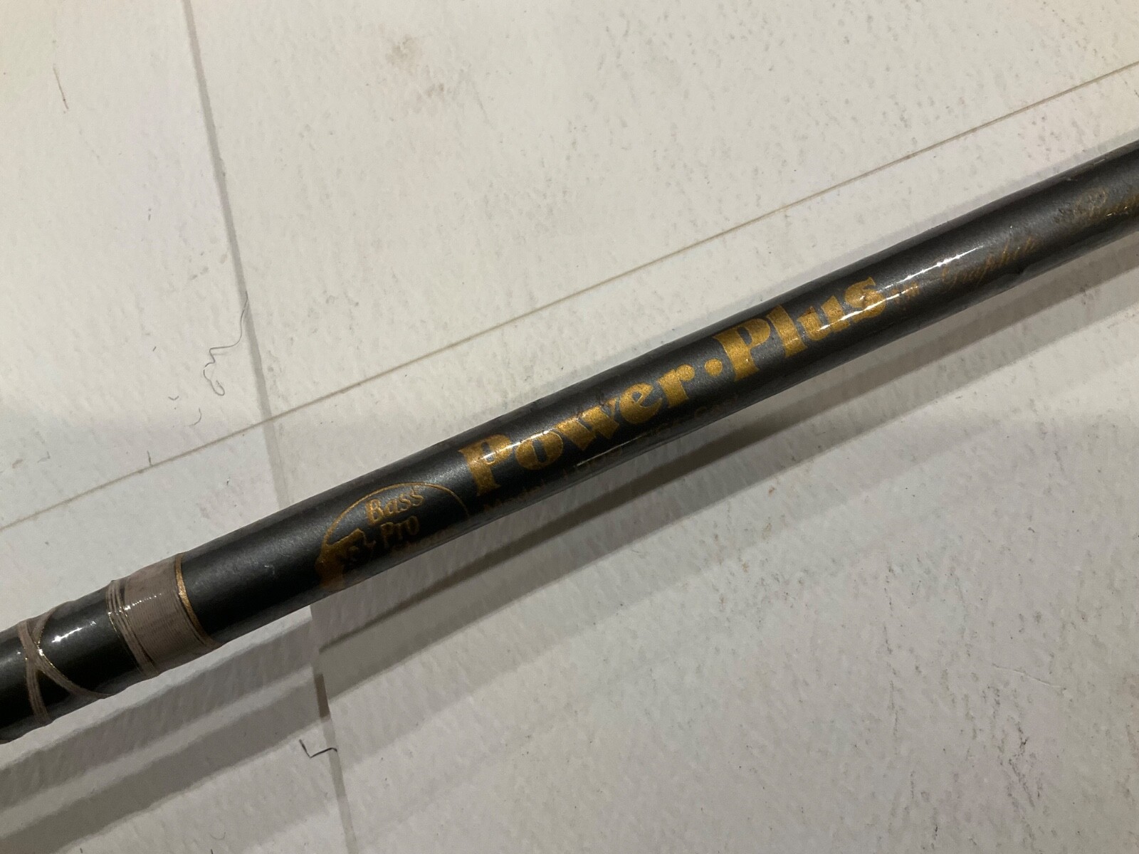 Bass Pro Shops Power Plus 1009 Spinning Medium Action Fishing Rod-Graphite 66”