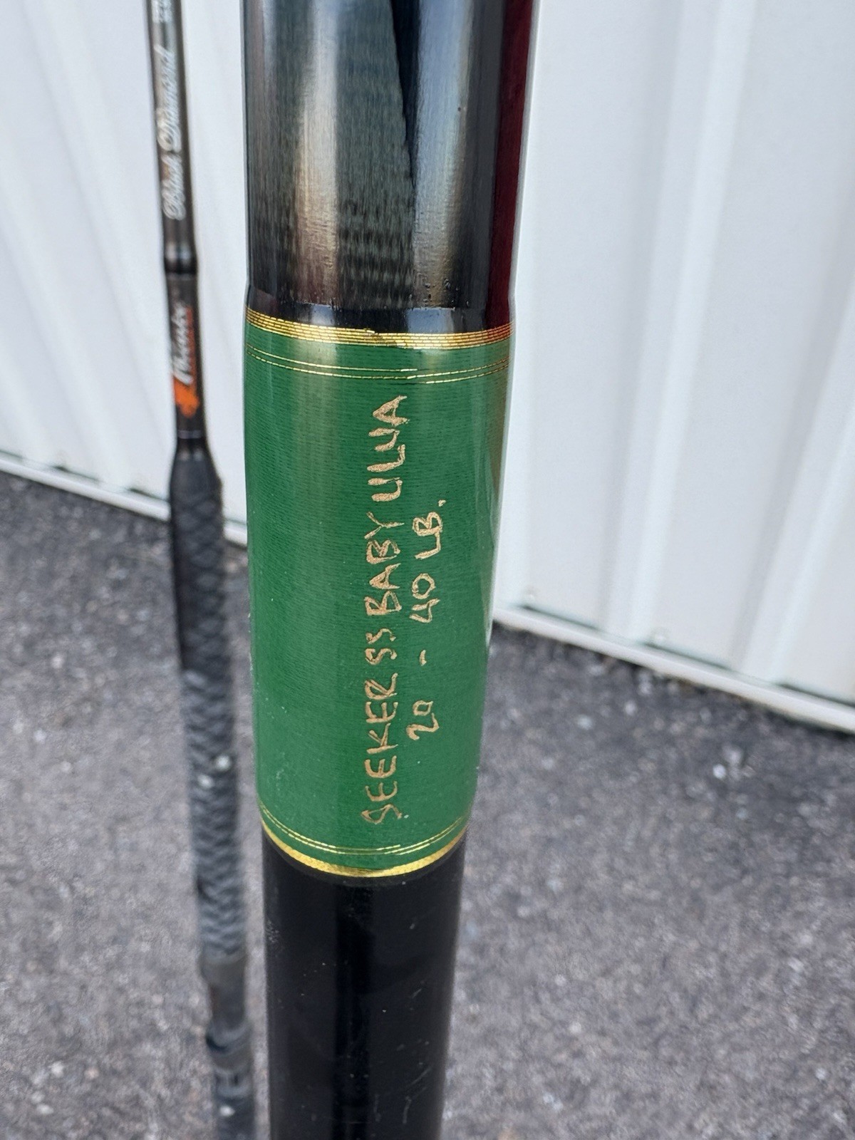 Seeker S Baby Ulua Saltwater Fishing Rod 20-40 lb Black Green