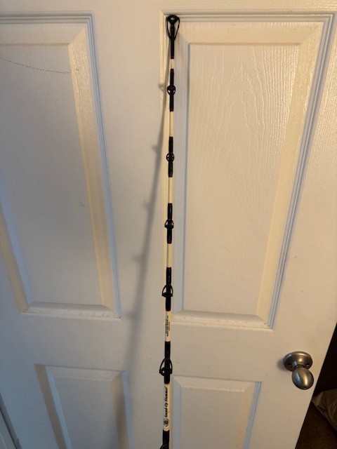 Penn Fishing Rod SLC 2455 MS 5’6″ Stand-up Slammer medium action 30-60 lb line