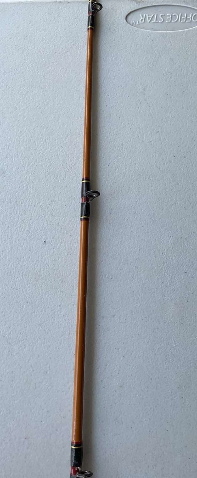 UGLY STICK BWD 2200 8FT 12-30 LB NINE GUIDES SALTWATER FISHING ROD