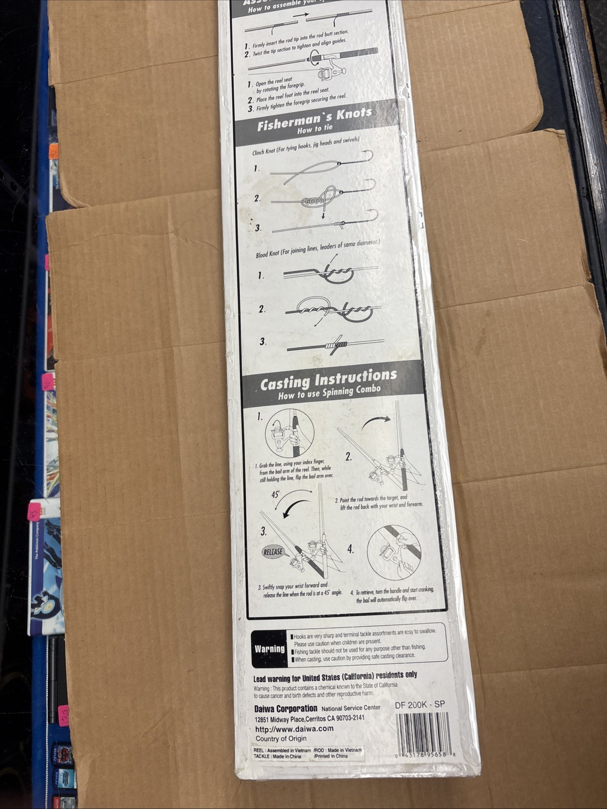 Daiwa Complete Fishing Kit 5’6” 2 Piece Fishing Rod