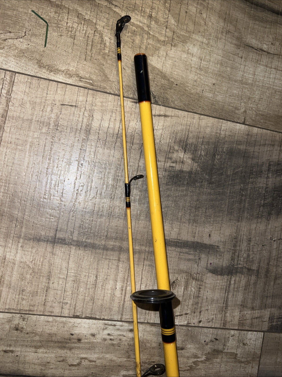 Eagle Claw “Water Eagle” WE 200 Spinning Rod Graphite Composite 2 Piece 6’6”