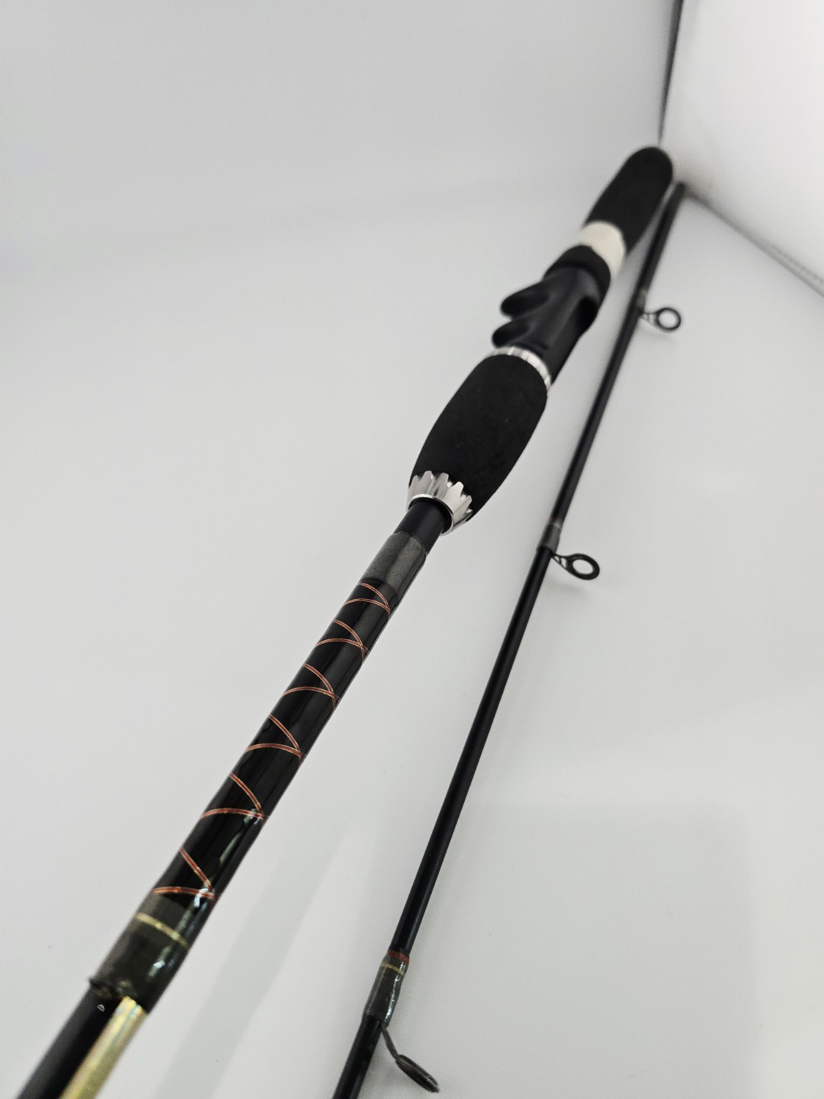 Rhino Titanium RHTC602M 6′ 2pc Medium/ Action Casting Rod