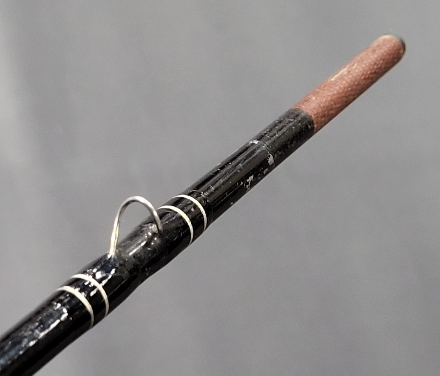 Abu Garcia Popular Action RRGF86, 8’6″ Medium Graphite Spinning Rod 2-Pc, VG+