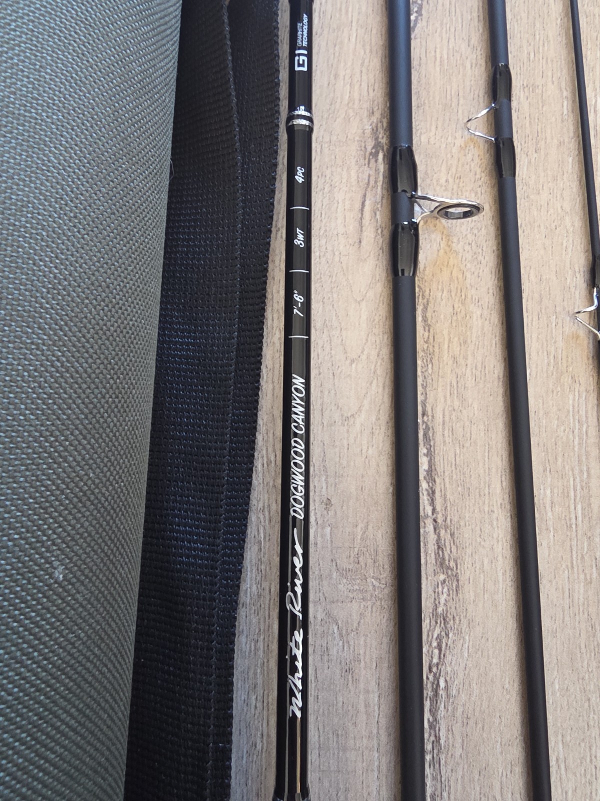 White River Dogwood Canyon 7’6” Fly Rod 3wt 4 PC Fishing Rod W/ Reel And Cases