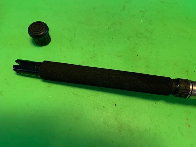 CALIFORNIAN BUILT BY PENN 6 FOOT 6 INCH 30 TO 60 POUND CONVENTIONAL FISHING ROD