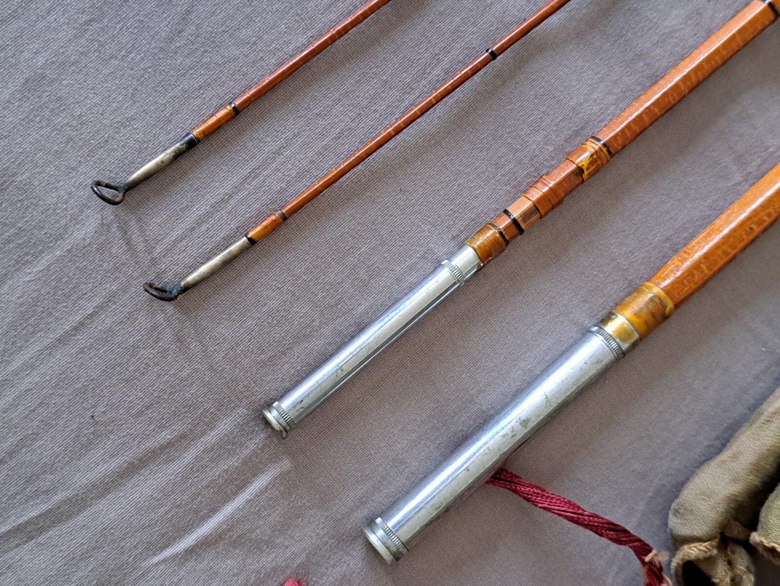 1930S USA DESIRABLE FLY ROD SOUTHBEND CROSS DOUBLEBUILT TUBE & ORIGINAL SOCK