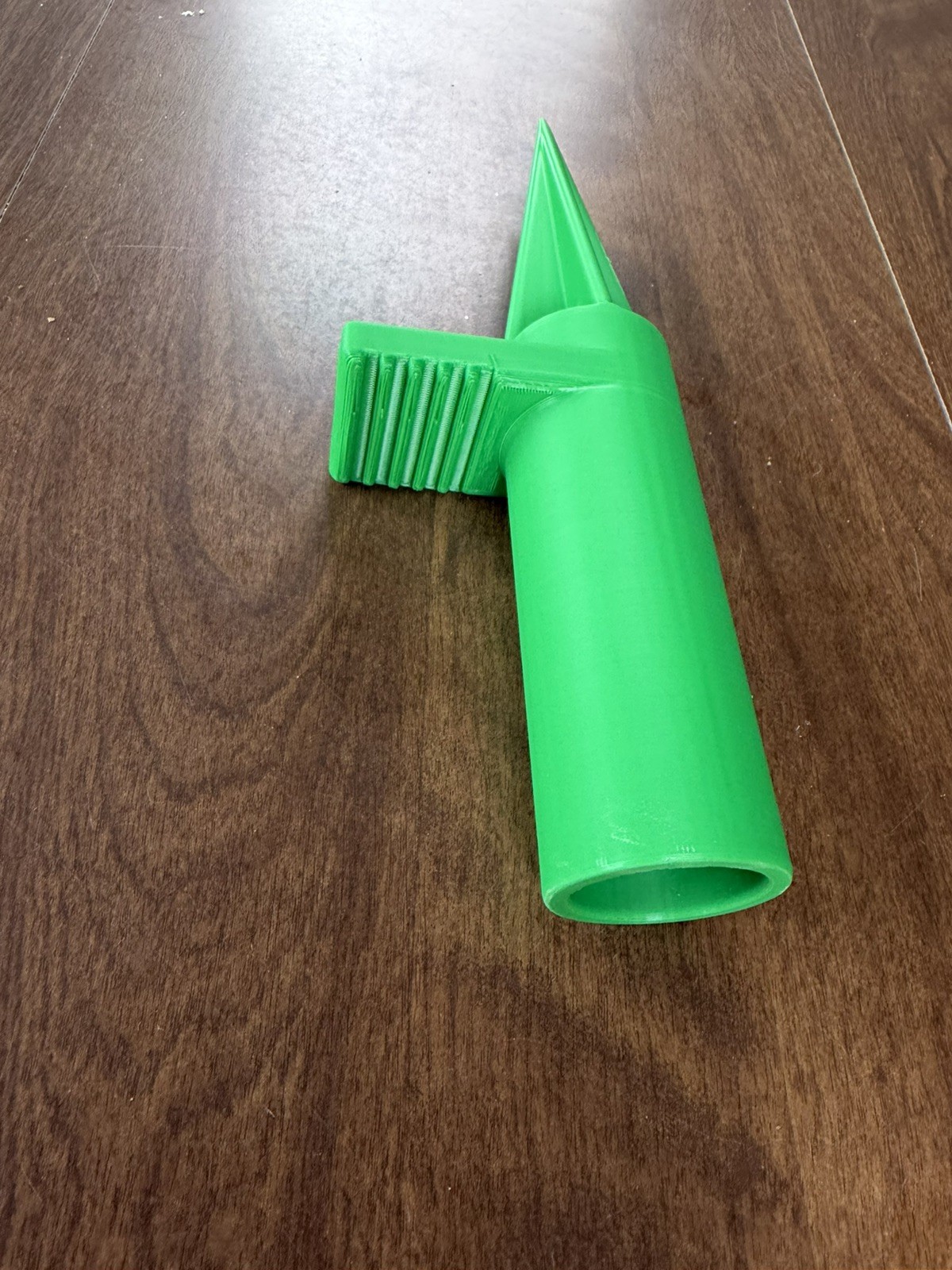 Plastic Lightweight Reusable Fishing Rod Stake GREEN