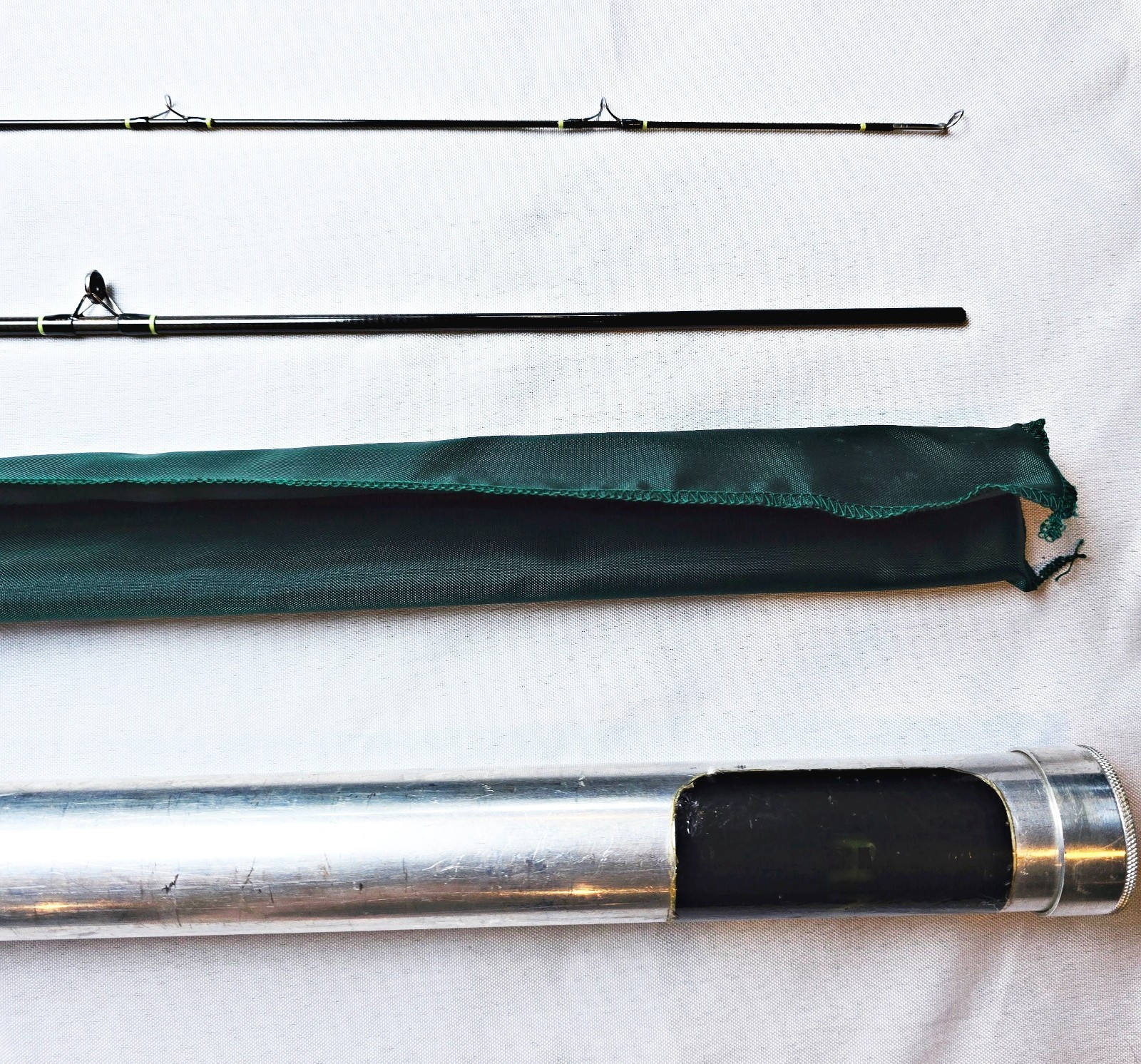 Nice Fenwick GFF 805 HMG 8 Ft 5wt 2.75 Oz Graphite Flyrod In Tube