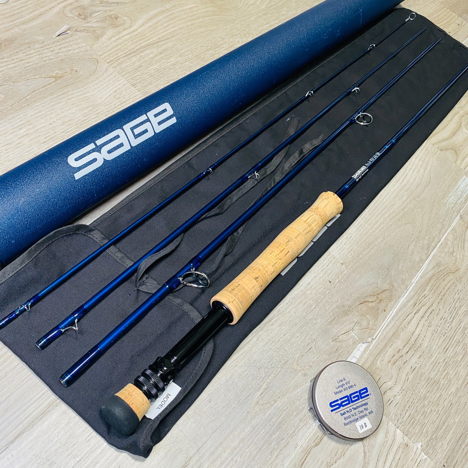 SAGE Xi3 690-4 6wt 9’0″ Salt Water Fly Rod w/Tube sock [Excellent]