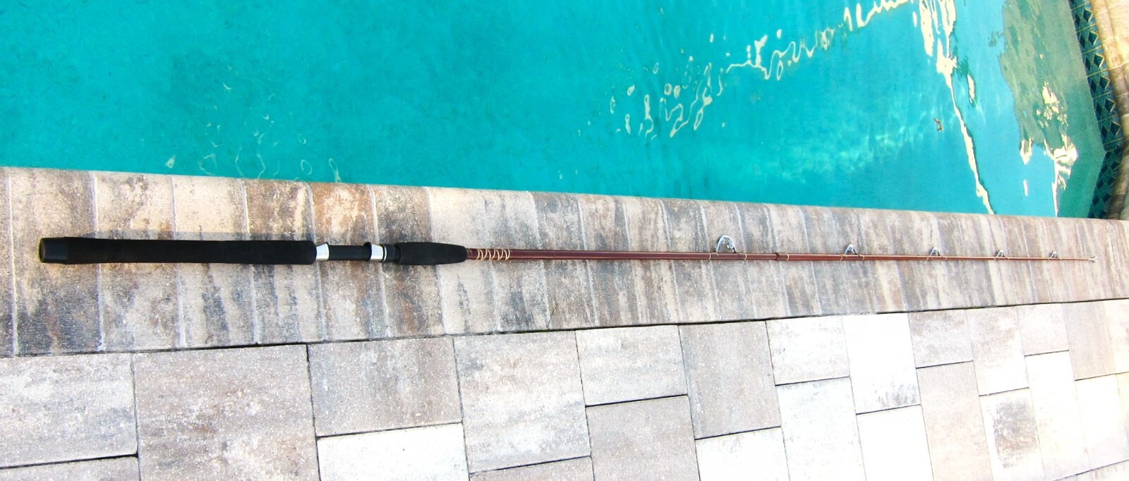 Vintage FENWICK FENGLASS FS86HRC 2-pc Trolling/Mooching Rod: 8’6″ 18-30lb – NICE