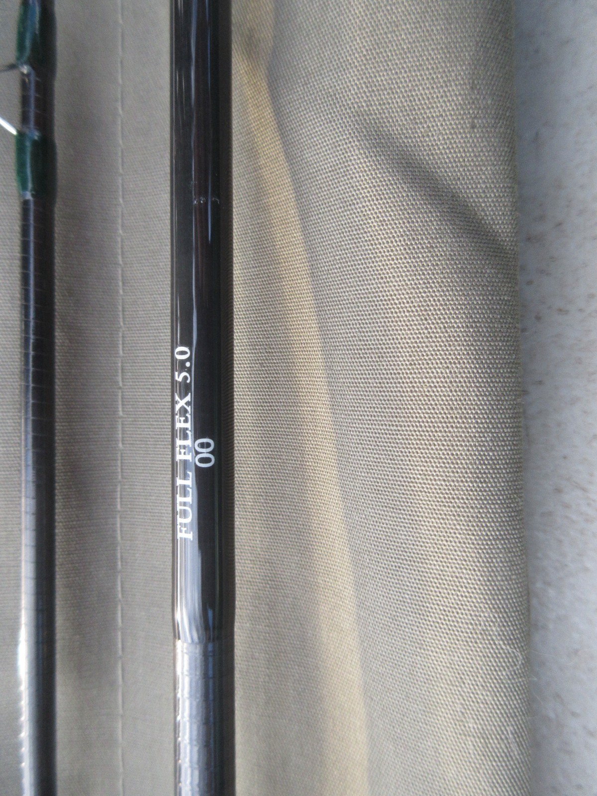 ORVIS CLEARWATER SERIES FULL FLEX 5.0 865 8’6″ 2 PC 5WT W SOCK & TUBE 3 1/4oz 00