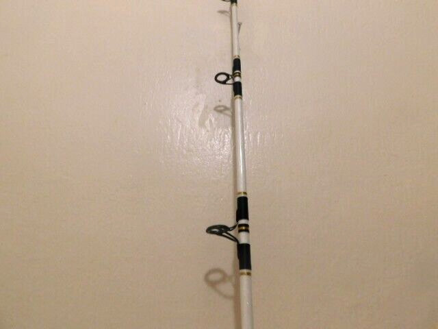 CUSTOM SPINNING ROD 7 FT 20-40 LB WHITE PEARL MARBLE NEW
