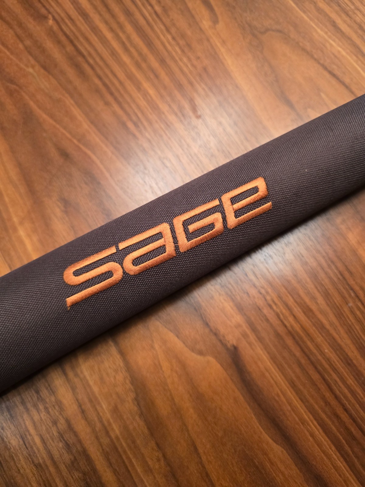Sage FLi Model 586 Fly Fishing Rod – 8’6” – 5wt 2 piece – 3 7/17 ounces w/ Tube