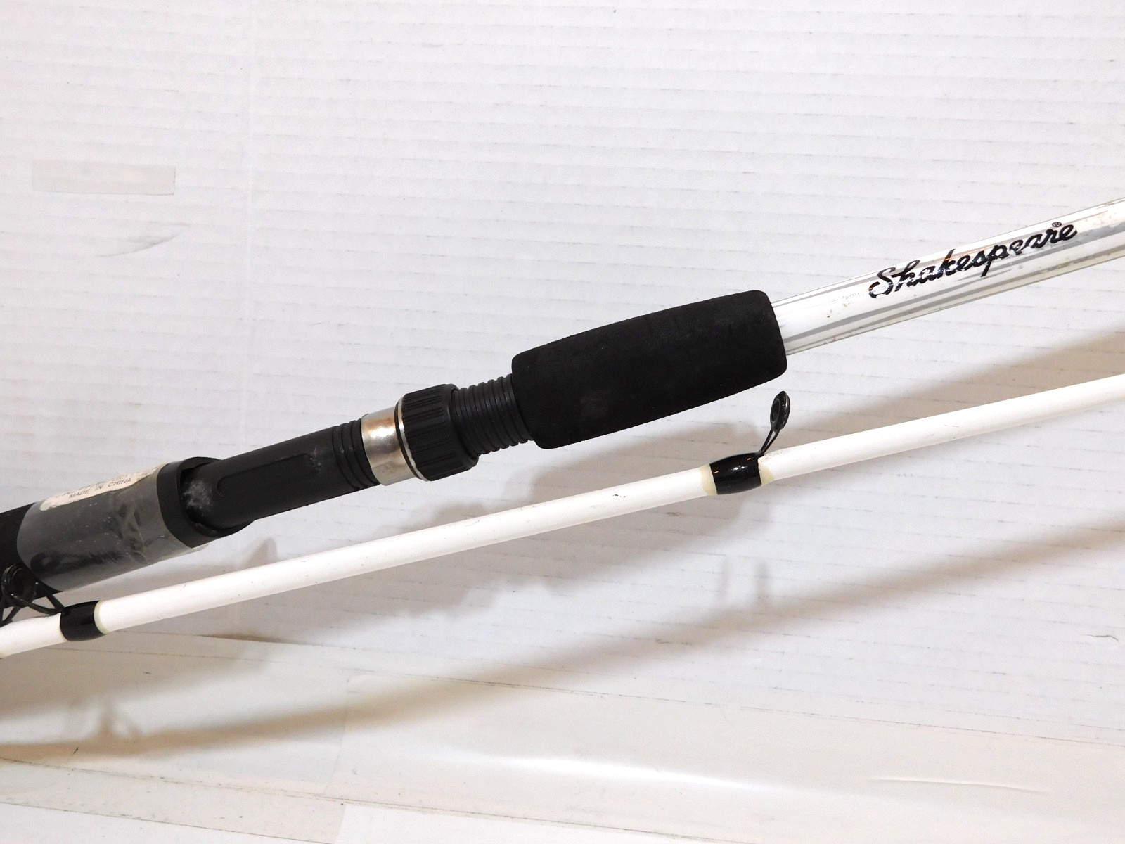Shakespeare 6’6″ Tiger Trolling Rod 66-2MH–2 Piece–8-15Lb Line
