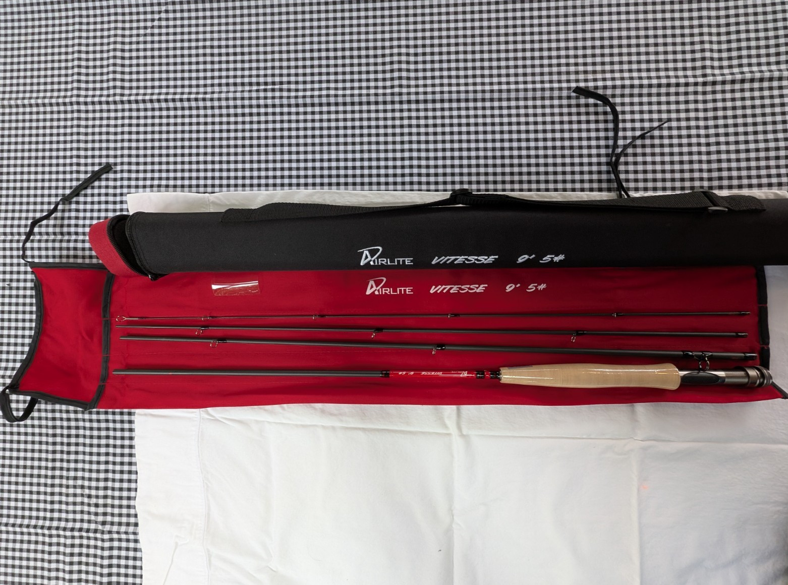 Mayfly Outdoors Airlite Vitesse 9ft 5wt 4pc Rod w/Orig Tube & Rod Sock BRAND NEW