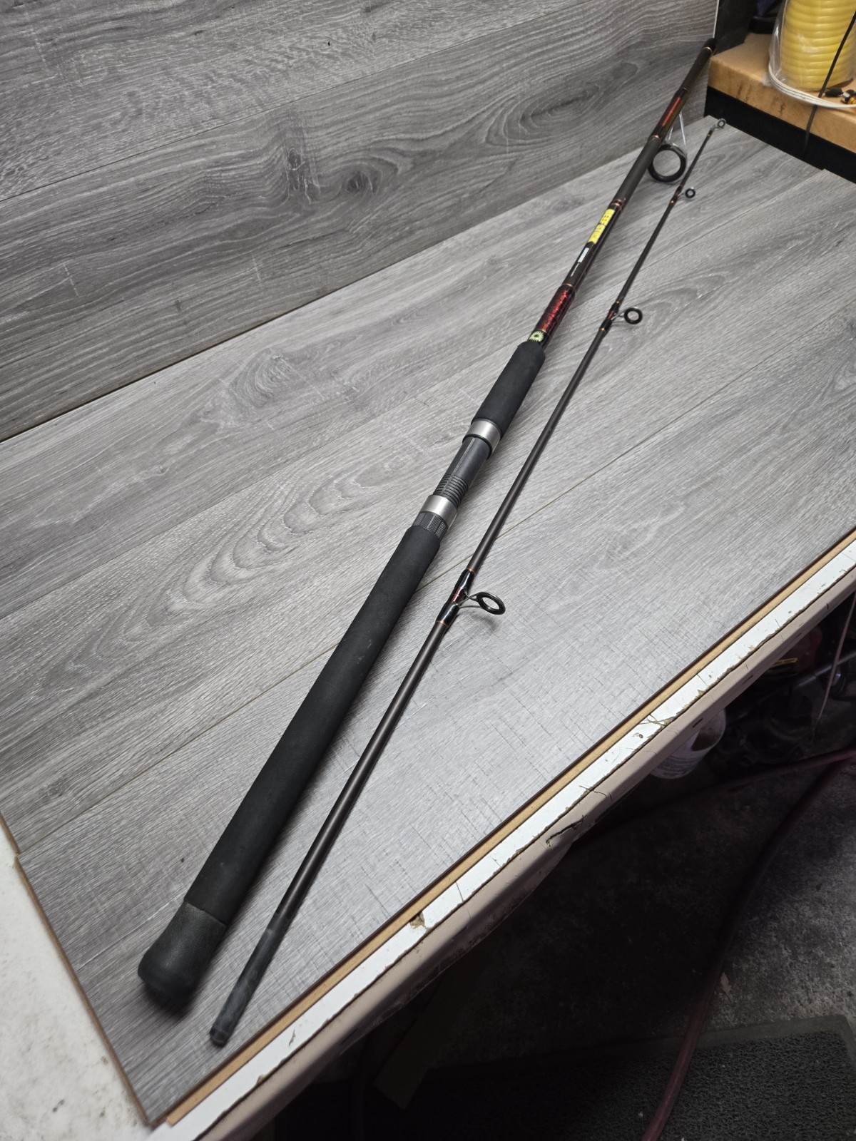 Daiwa Beefstick 8ft 2 Piece Rod 12-30 Lb Test S802MRS