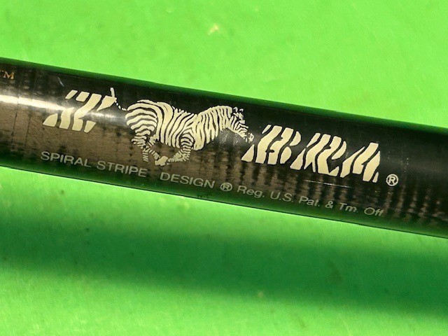 KENCOR ZEBRA GRAPHITE TWIST 6 FOOT 6 INCH 20-50 POUND CONVENTIONAL FISHING ROD