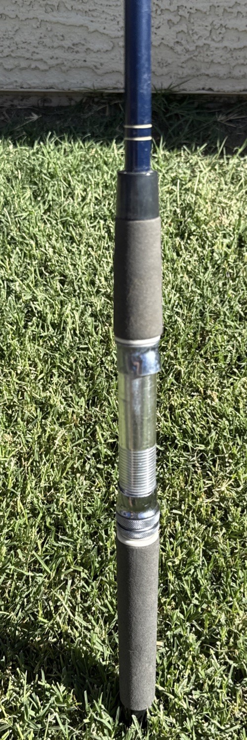 Shakespeare ALPHA SP1310- 6’6” Spin Fishing Rod 2 Piece Vintage