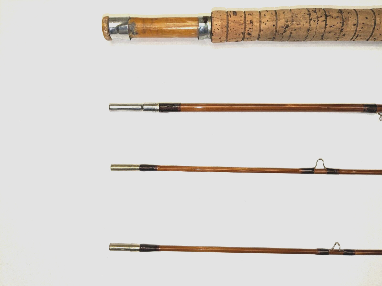 Southbend Bamboo Fly Rod Model 359 3-pc 8 1/2 ft with bag and aluminum tube