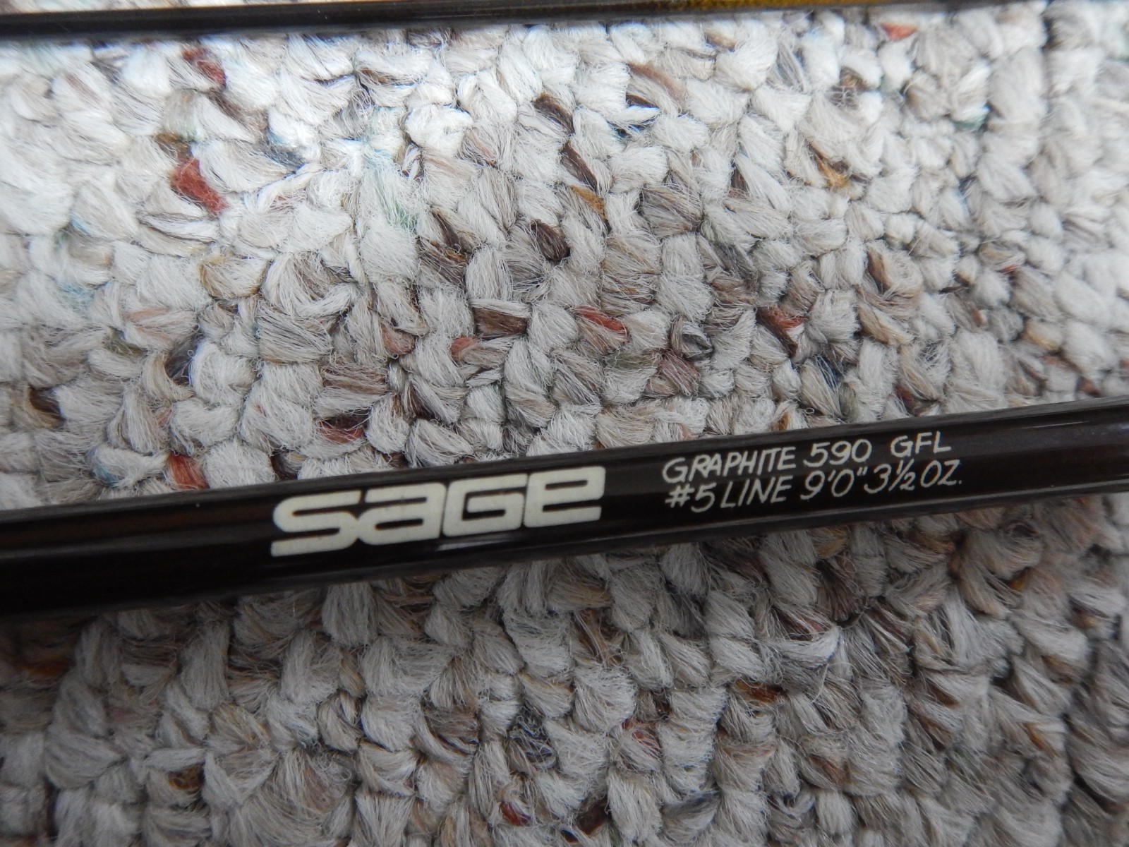 SAGE Graphite 590GFL 9’ 2pc 5wt Fly Rod W/DB Dunn Case The rod is Near Mint !!!
