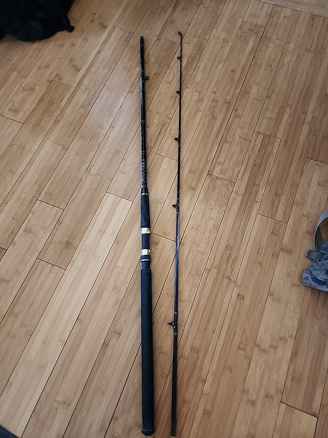 Fishing Rod Master GC-884 Graphite C 8 1/2 ft Rod Line 8-15lb Lure Wt:1/2-1oz