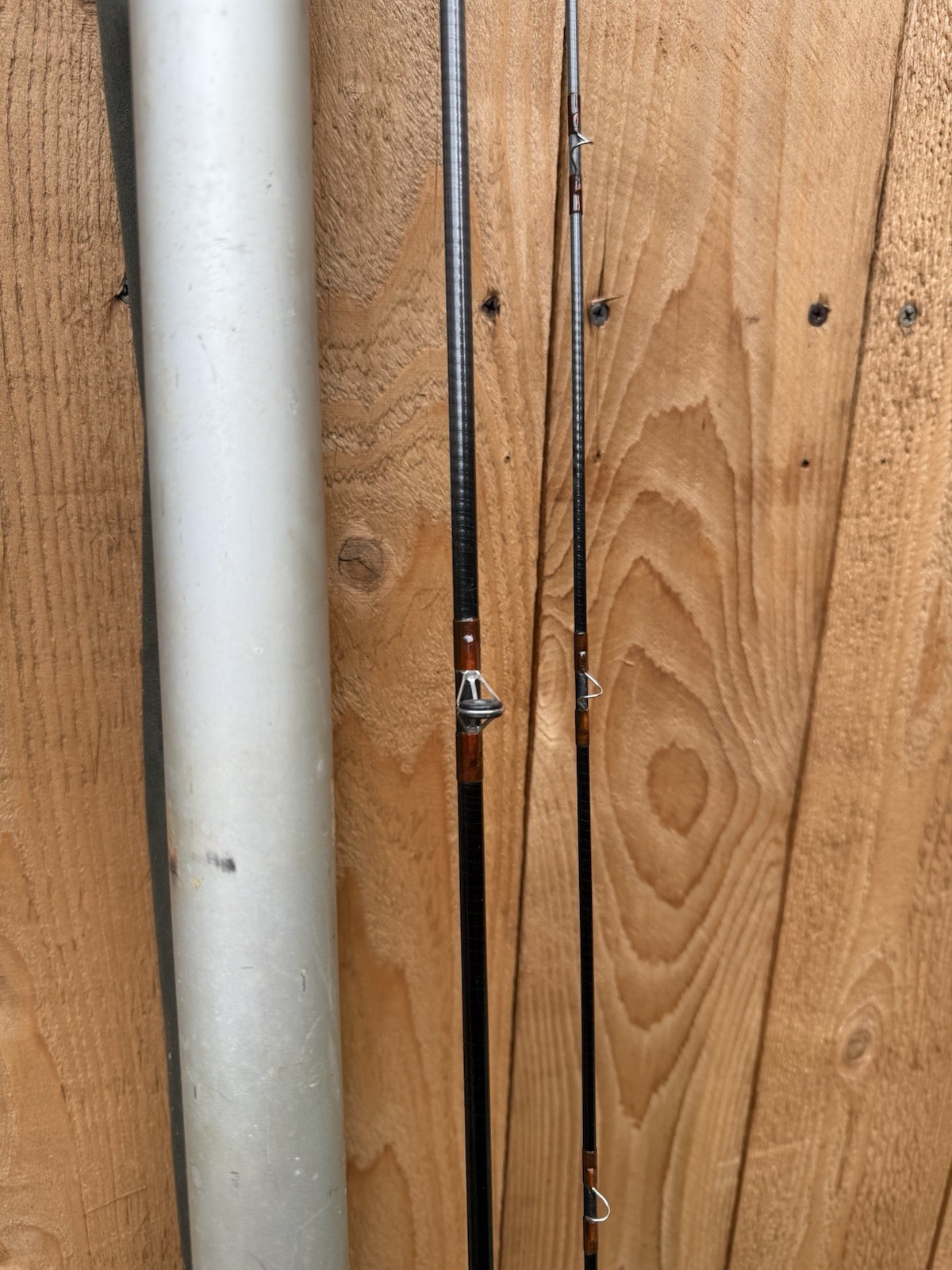 Orvis Graphite 896 9 1/2 Ft. #8 Fly Rod with Tube And Sock
