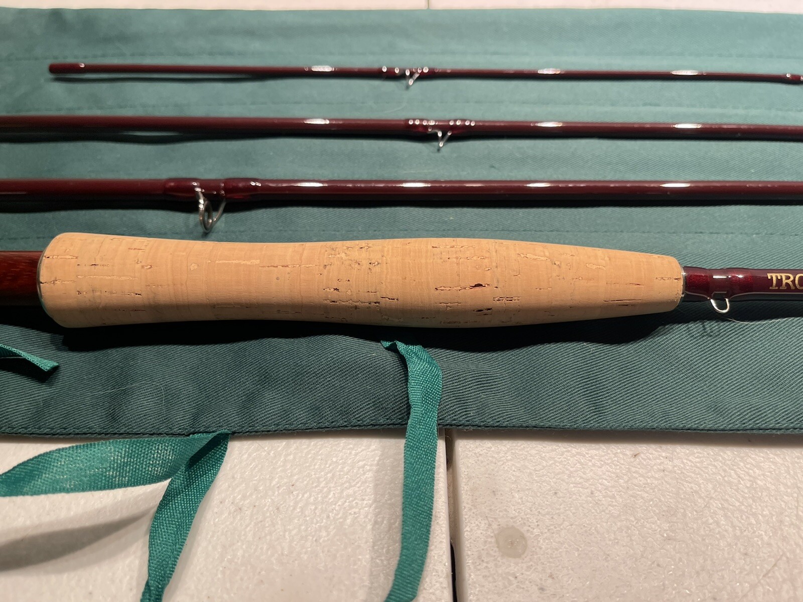Trout Master’s 6000 90 X 4 #6 4 PC FLY ROD W/ Case