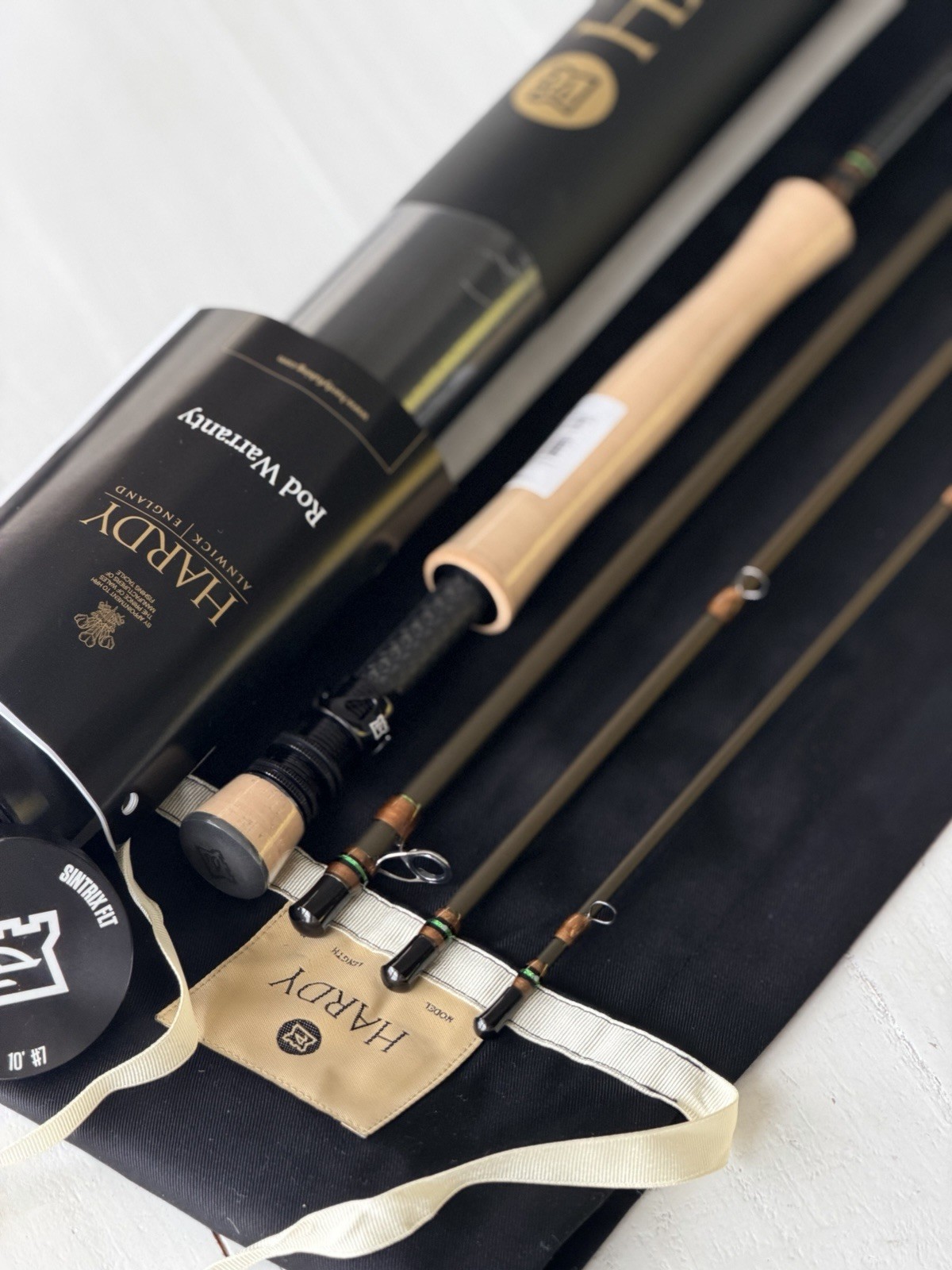 **BEAUTIFUL** 🔥NEW HARDY MARKSMAN 7wt. 9’Ft Fly Rod!! 🔥~LEGENDARY~🔥