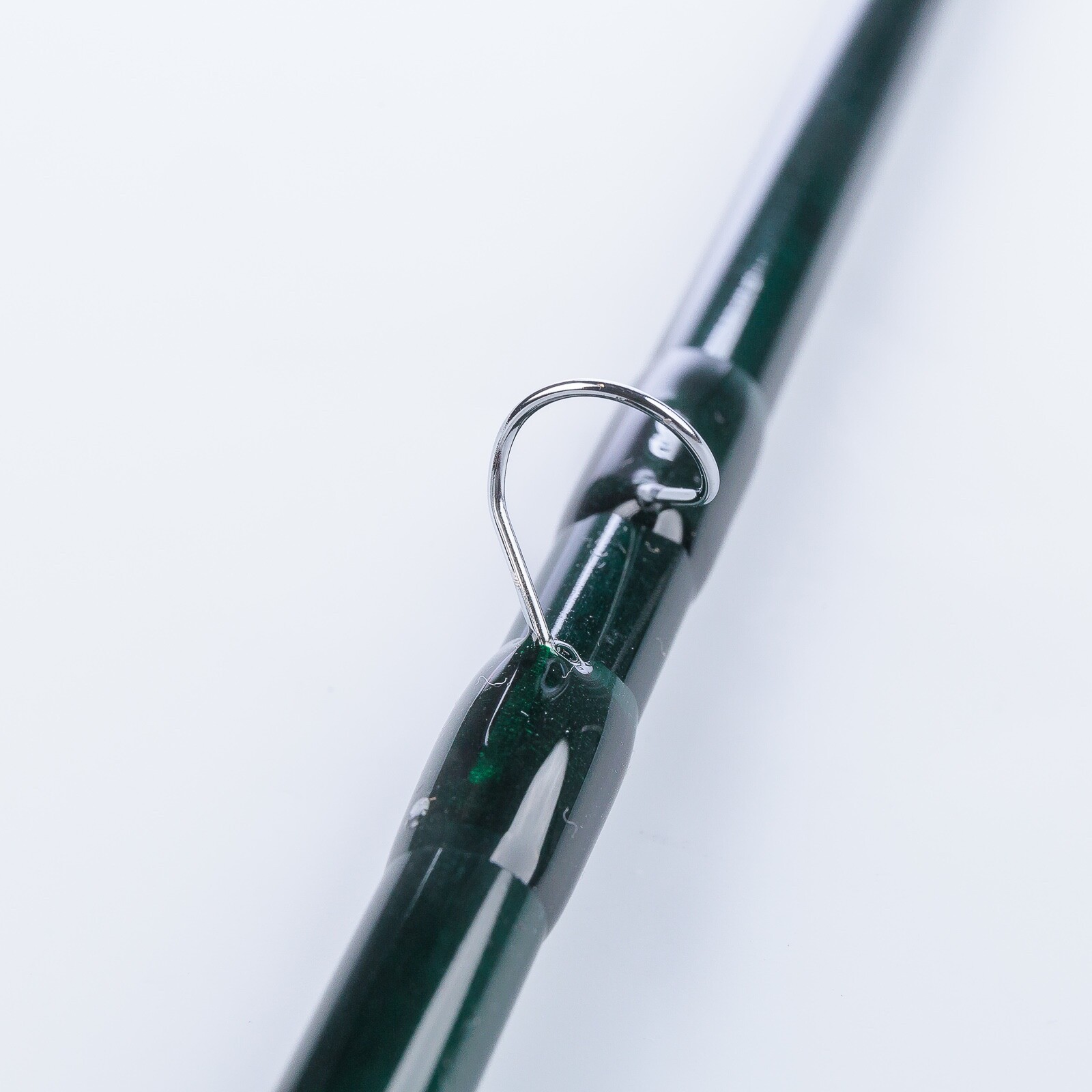 R L Winston Pure 2 8 FT 3 IN 4 WT Fly Rod – Free Fly Line – Free 2 Day Shipping