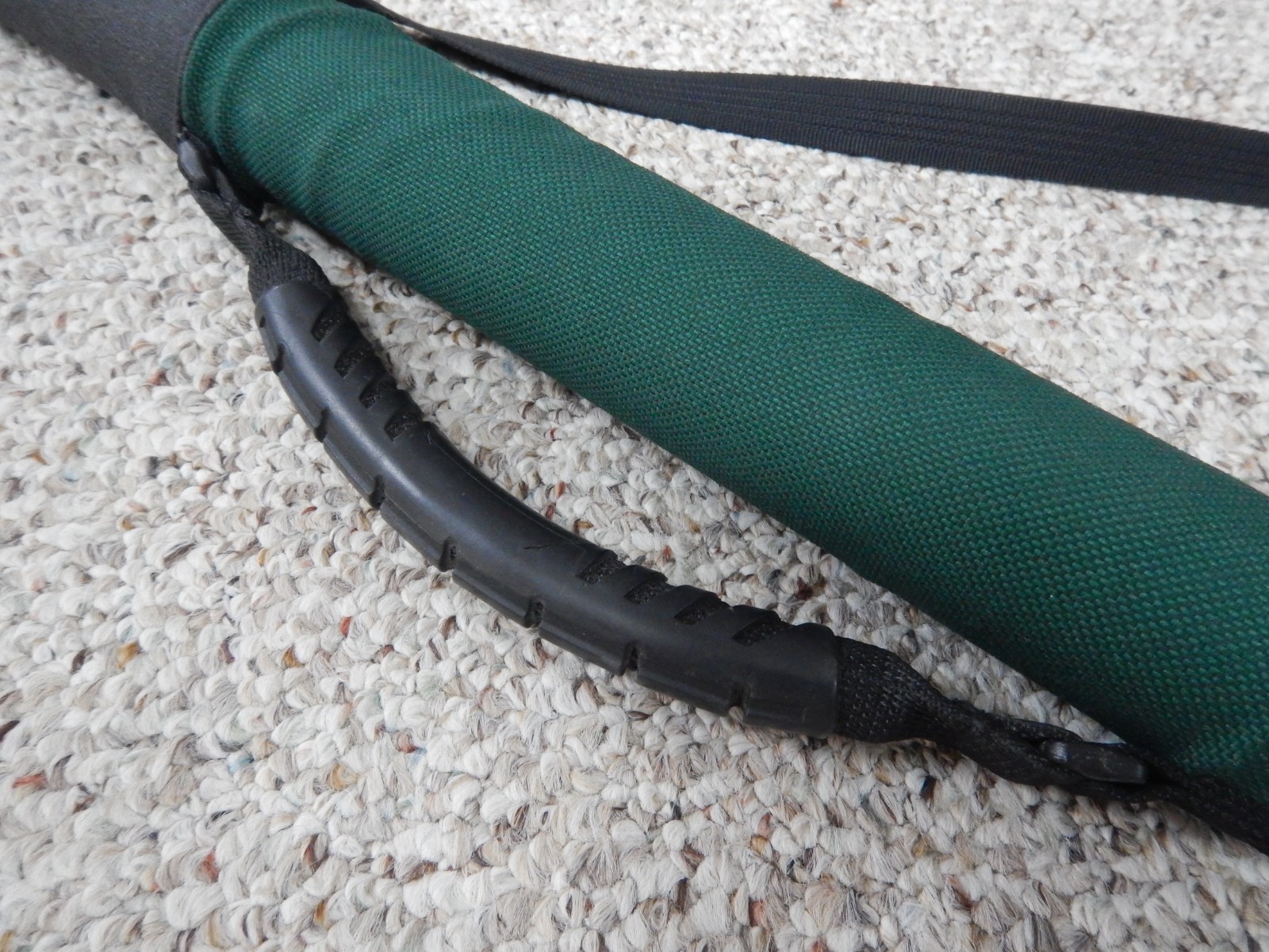 SAGE Graphite 590GFL 9’ 2pc 5wt Fly Rod W/DB Dunn Case The rod is Near Mint !!!