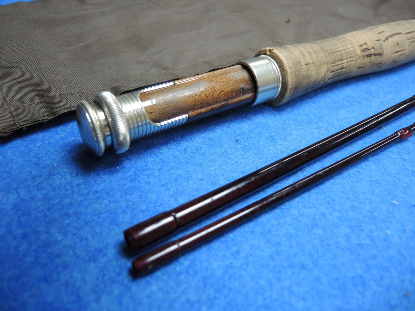 Vintage Fenwick World Class WCF 765-3 Fishing Fly Rod — 7’6″, 5wt, 3-Piece