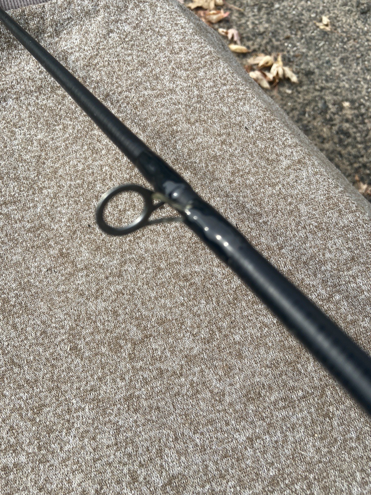 HARDLY USED SHAKESPEARE UGLY STIK GX2 USSP701MH 7 FOOT 1 PIECE SPINNING ROD