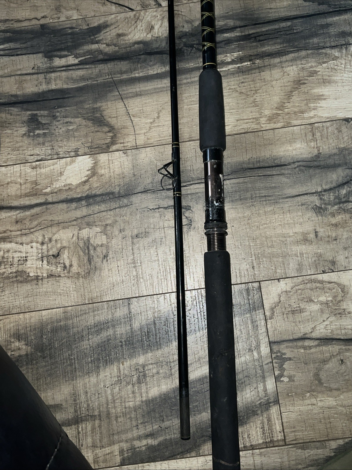Abu Garcia Conolon 300 Graphite Fishing Rod BS80M 8′ Medium Action *GUIDE ISSUES