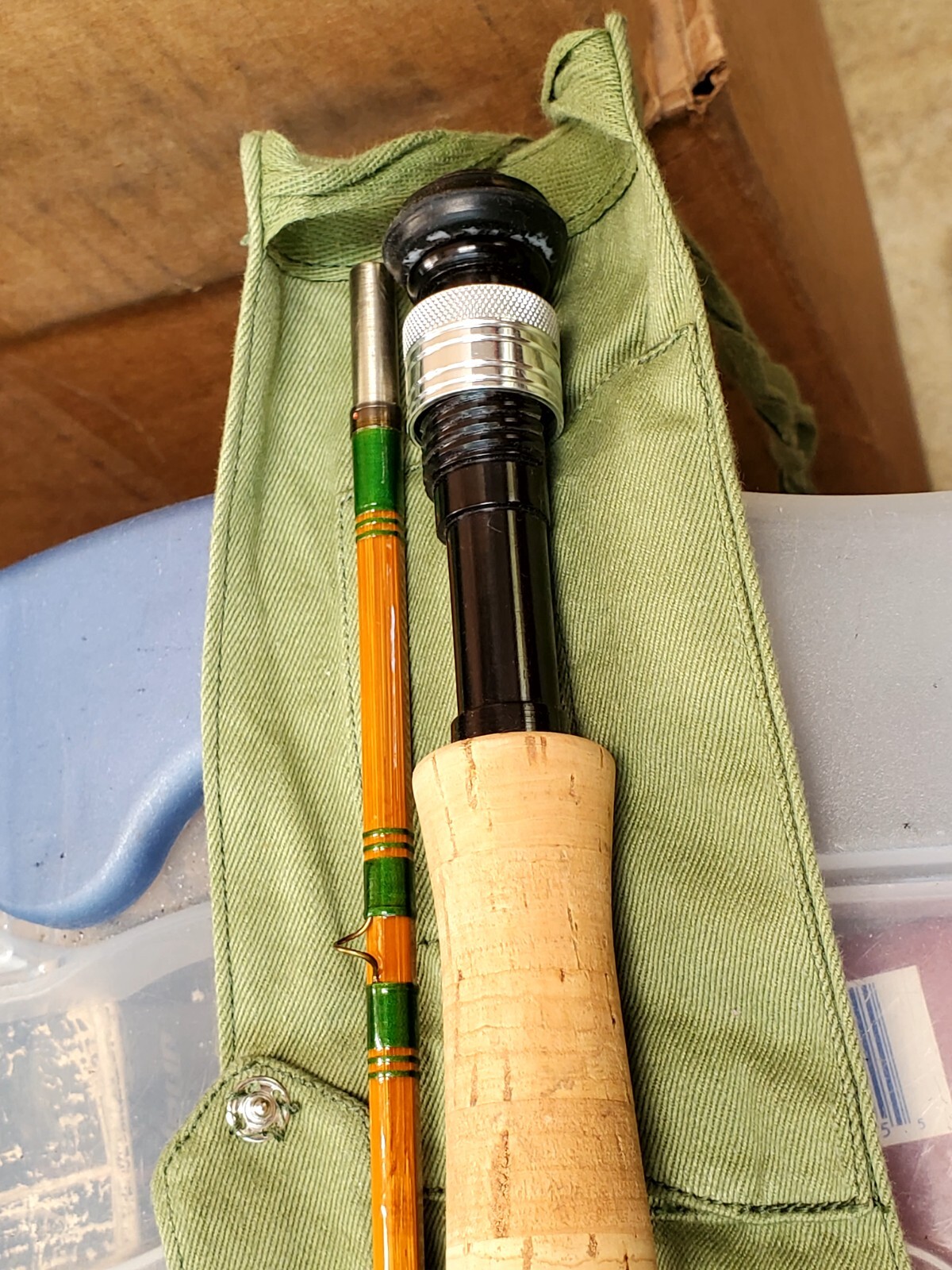 New Pezon Et Michel Bamboo Rod FRANCE 8’6″ 2pc w/2Fighting Buttons-tube-Sock