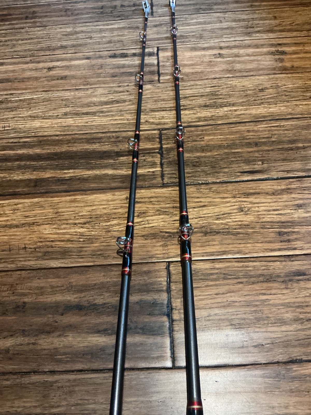 PENN SENATOR 4/0 6’6″30-50LB PENN SENATOR 3/0 6’6″20-40LB TROLLING RODS SET OF 2