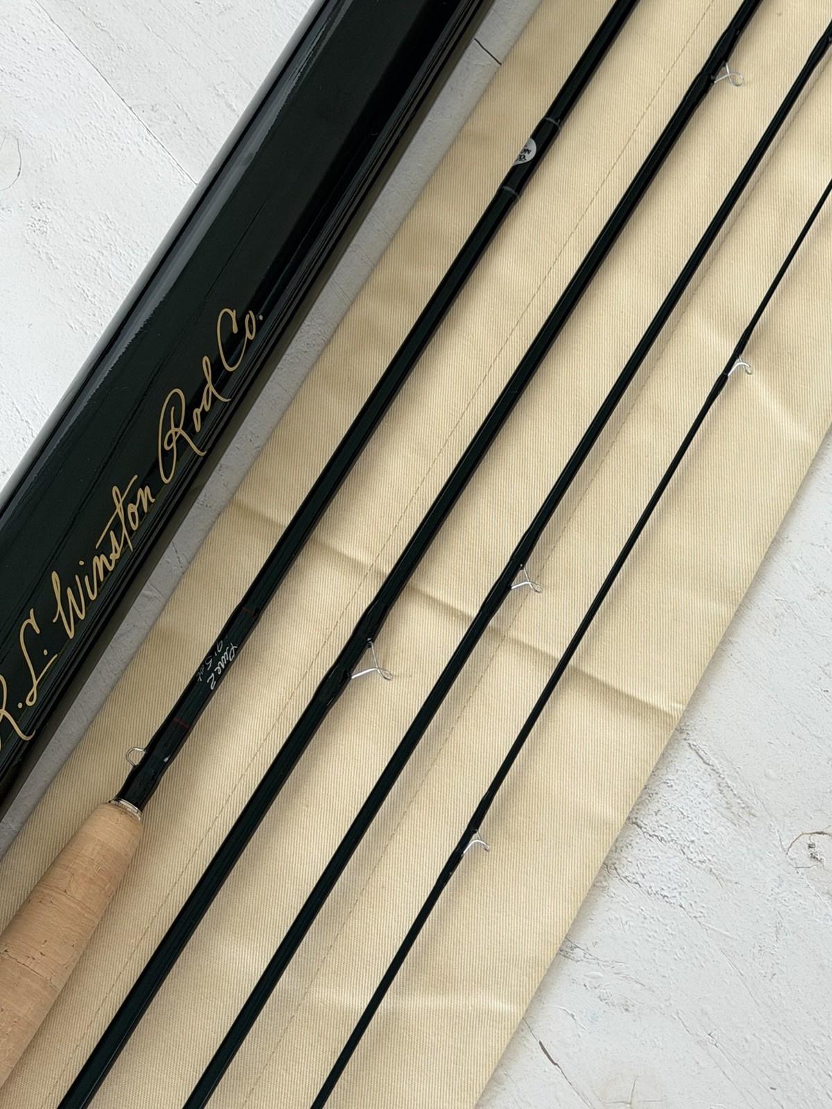 **BEAUTIFUL** 🔥 R L WINSTON PURE 2. 5wt. 9’ft~4pc FlyRod🔥~LEGENDARY~🔥