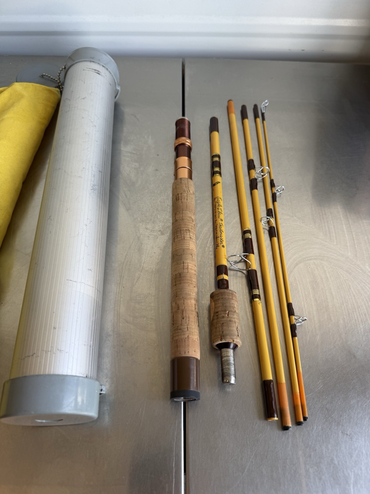 EAGLE CLAW TRAILMASTER TRP601 6’9″ SPIN/FLY 6PC ROD W/ TUBE & SOCK