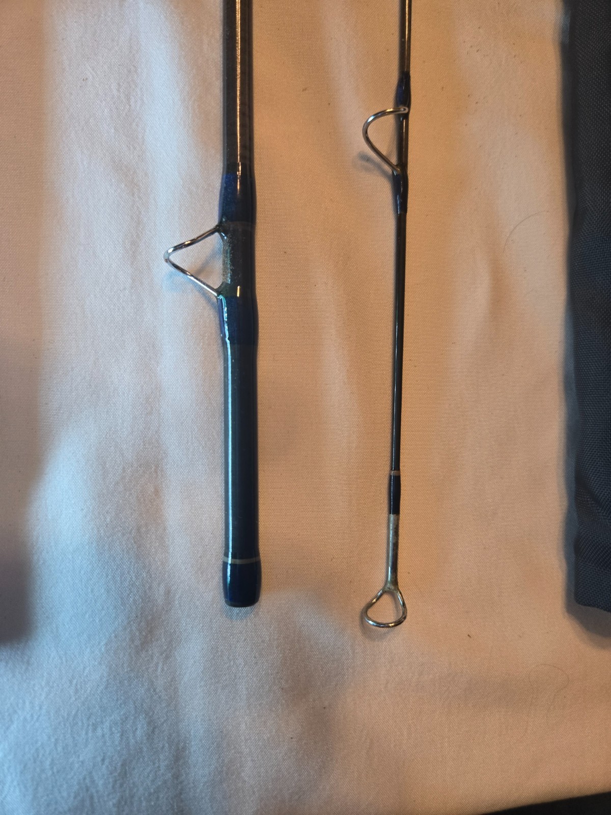 Fisher Travel Saltwater Fly Rod 9′ 9/10wt 4-Piece w/ Original Sock & Alum. Tube