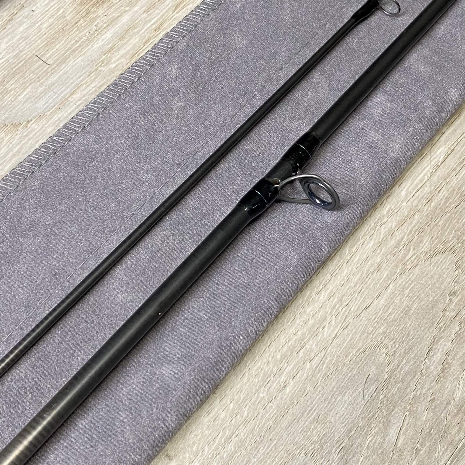 [Beautiful] G. Loomis GLX FR1083 9’0″ 3wt Fly Rod