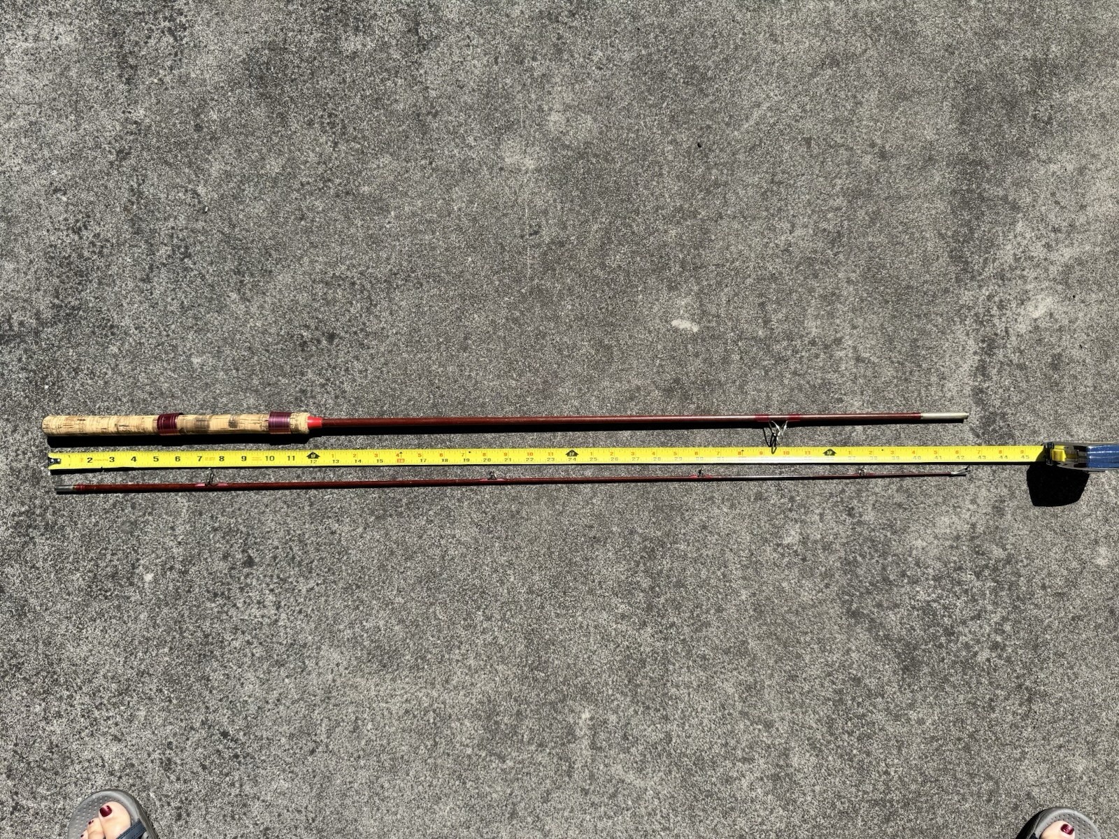 Vintage Powr-Kast T-70 Lures to 1/2 oz fishing rod.