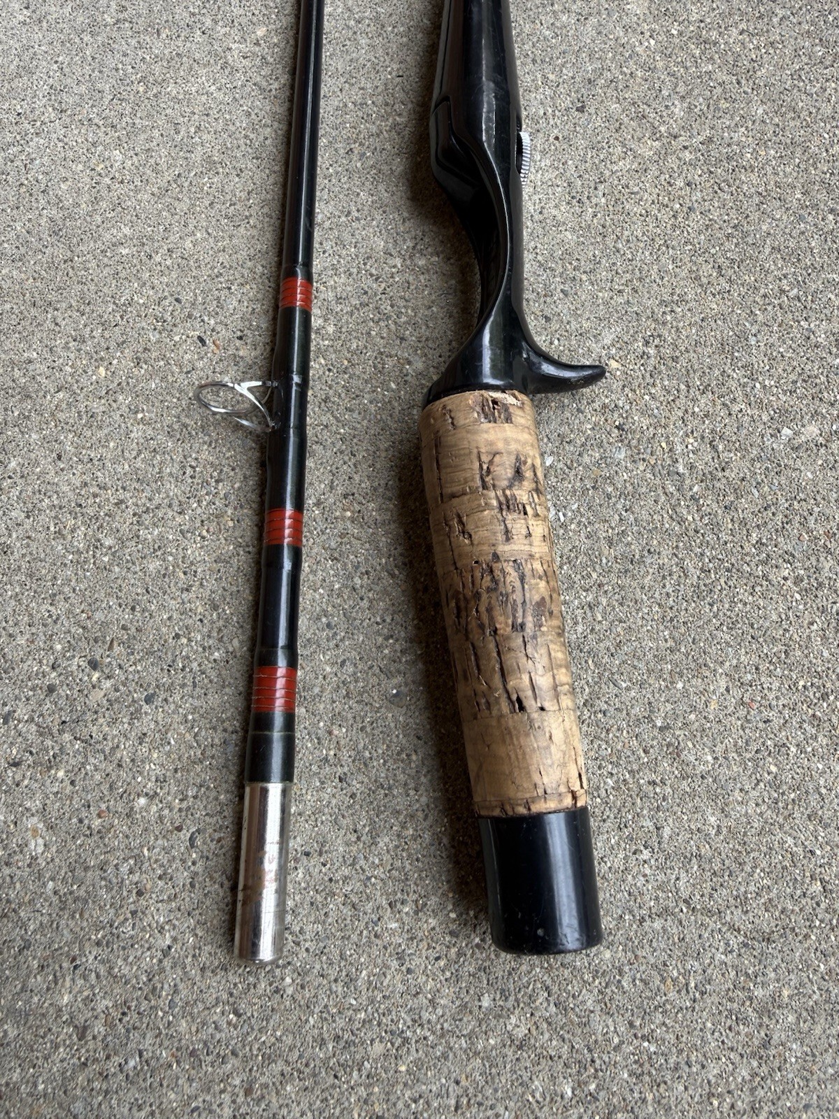 Garcia 2433 Medium Action Fishing Rod 6” (2 pcs) Fast Taper 8-20lb Line 28074