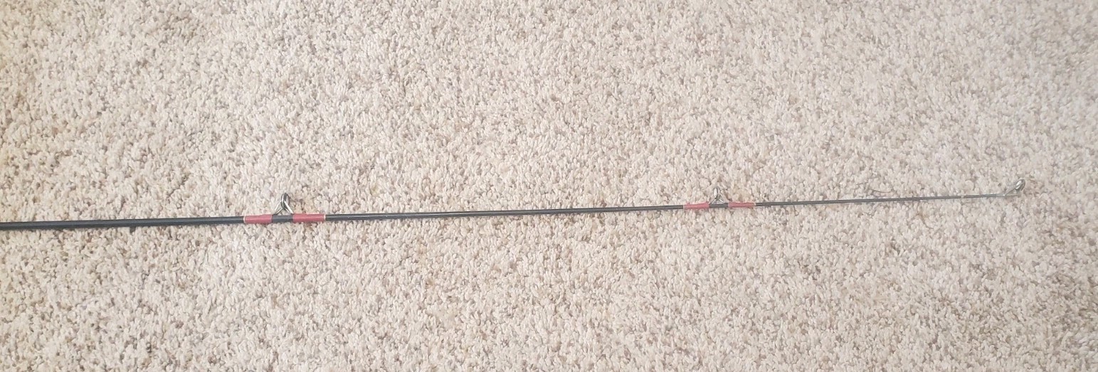 Shakespeare Sturdy Stik Casting Fishing Rod SC125 5.5′ Medium Action 2 Piece