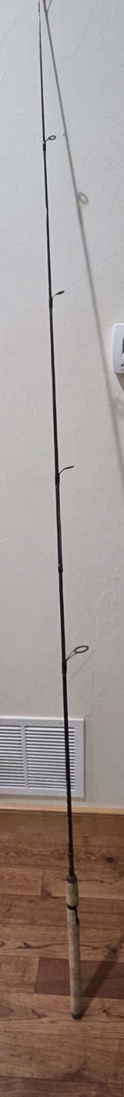 Bass Pro Shop Graphite Series 2 Piece 7’0″ Medium Power Spinning Rod