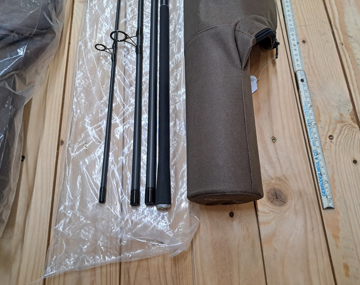 3× Shimano TX Lite A Carp 9ft 3lbs Carp Rods 4pc NEW! + Pipe Carp Fishing