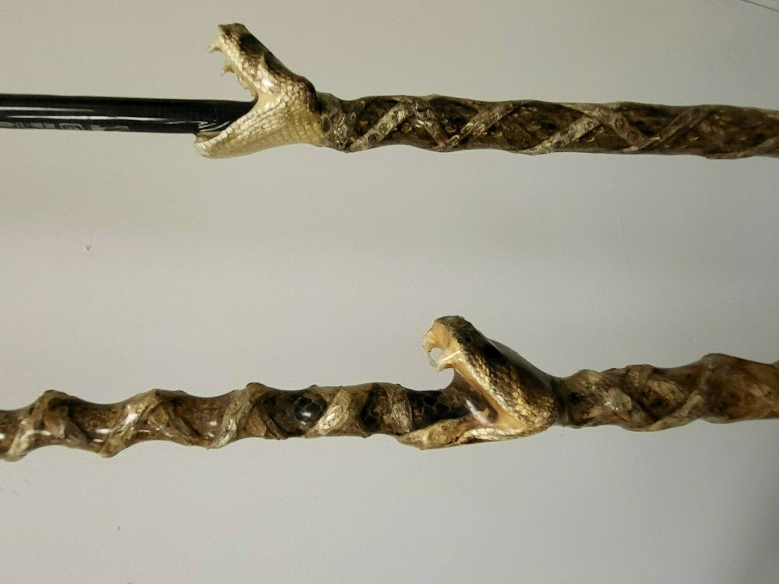Custom Rattlesnake Fishing Rod Real Rattlesnake Skin Grips with or without Fangs