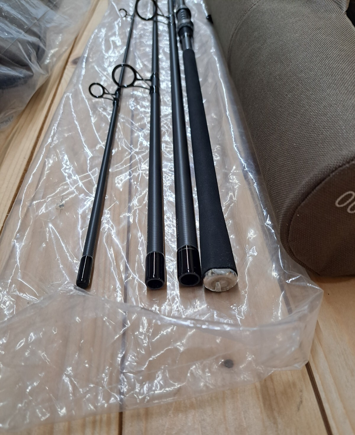 3× Shimano TX Lite A Carp 9ft 3lbs Carp Rods 4pc NEW! + Pipe Carp Fishing
