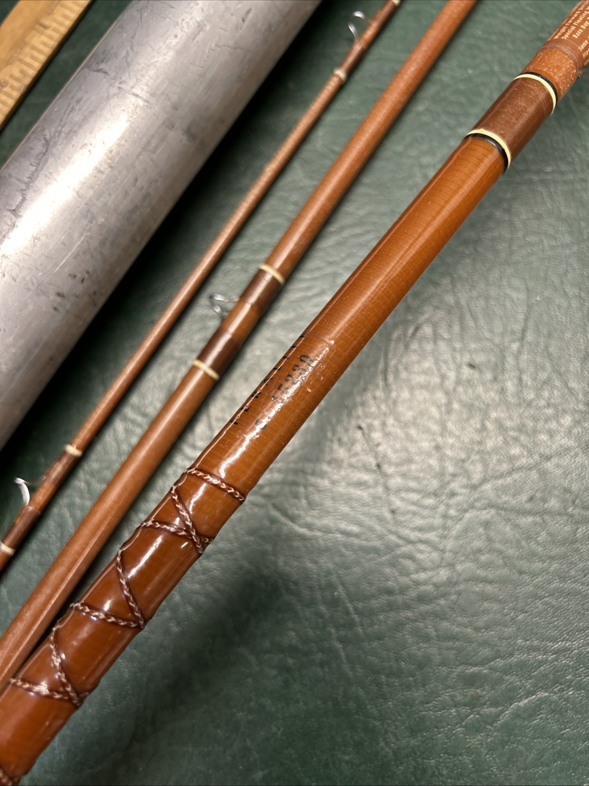 Vintage FENWICK Feralite FF80-3 Fly 8′ Rod made in USA #c 15239 3.5 oz.